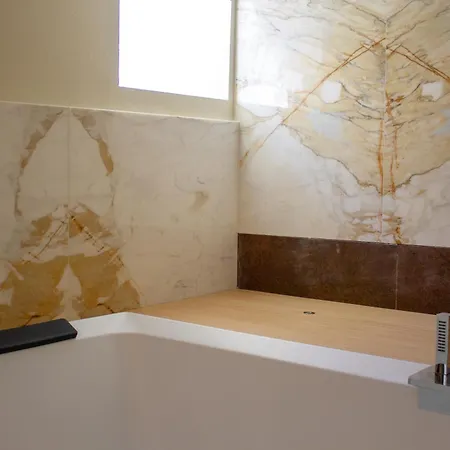 Doride Boutique Ξενοδοχείο Marina Di Carrara