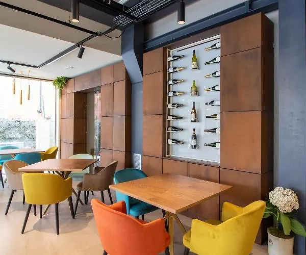 호텔 Doride Suites Boutique