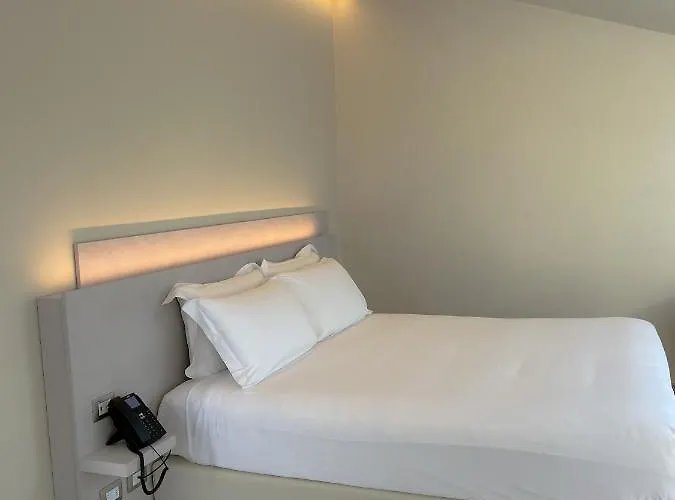 호텔 Doride Suites Boutique