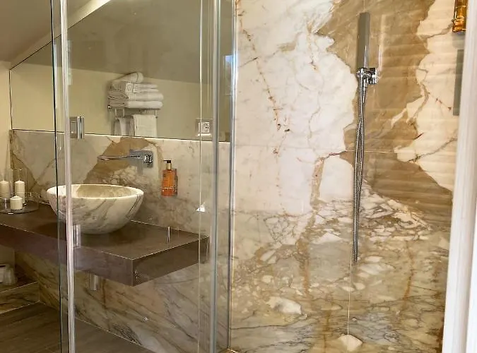 Doride Suites Boutique 마리나 디 카라라