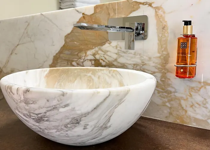 호텔 Doride Suites Boutique 3*